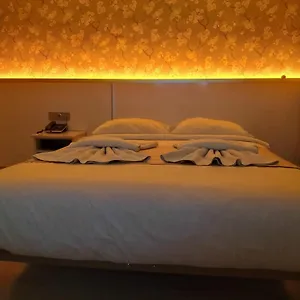 https://la-casa-de-hotel-taksim.istanbul-turkeyhotels.com