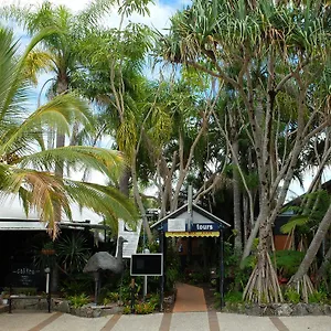 Noosa Backpackers Hostel