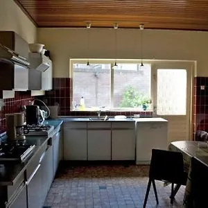 https://pension-eden.zandvoort-hotels.com